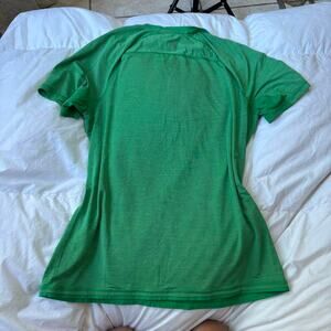 Lululemon mens green shirt